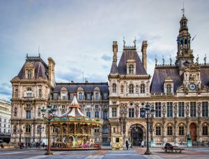 Hotel de Ville Paris Franca Credito editorial eric laudonien shutterstock 1900861111