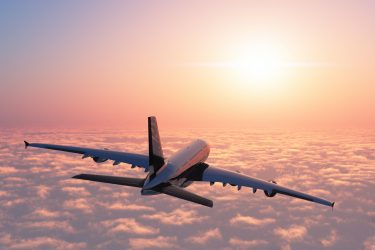 Avião shutterstock 255197383