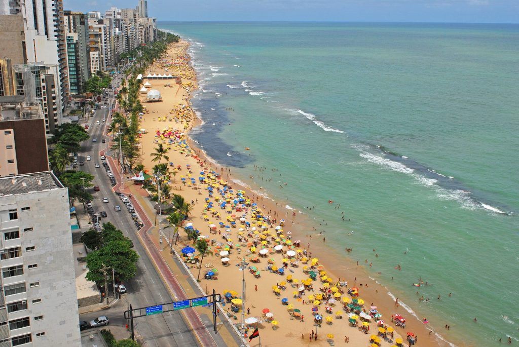 pe_recife_shutterstock_154435931-1024x685 Recife - Pernambuco | Crédito: Shutterstock