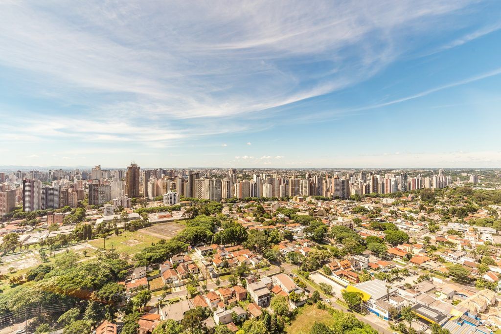 Onde se hospedar no Sul do Brasil: vista da Torre Panorâmica - Curitiba - Paraná | Crédito: Shutterstock