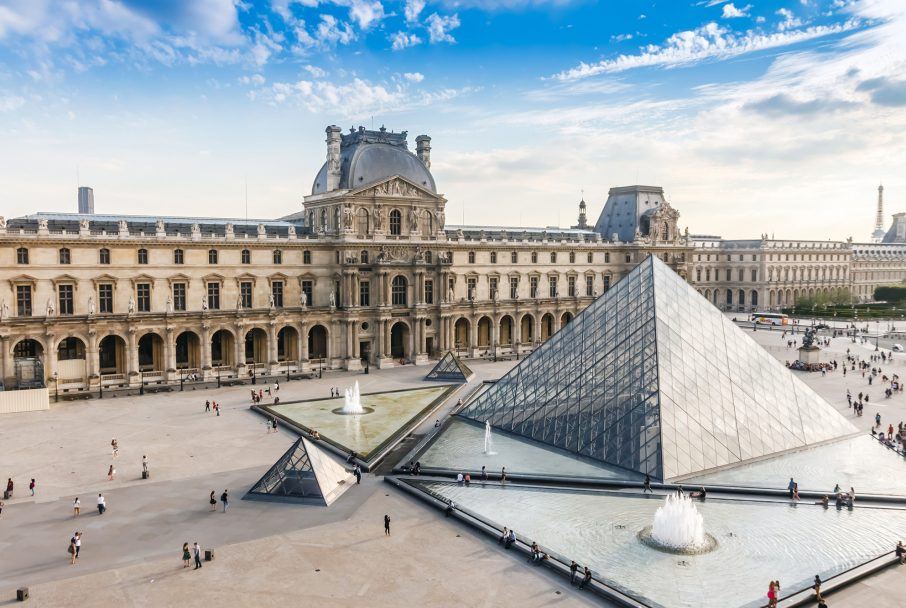 Museu do Louvre - Paris - França | Crédito: Shutterstock