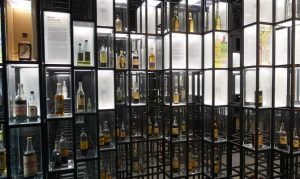 Museu da Vodca polonesa visita inclui degustação das bebidas | Crédito: Larissa Faria Museu da Vodca polonesa visita inclui degustação das bebidas | Crédito: Larissa Faria