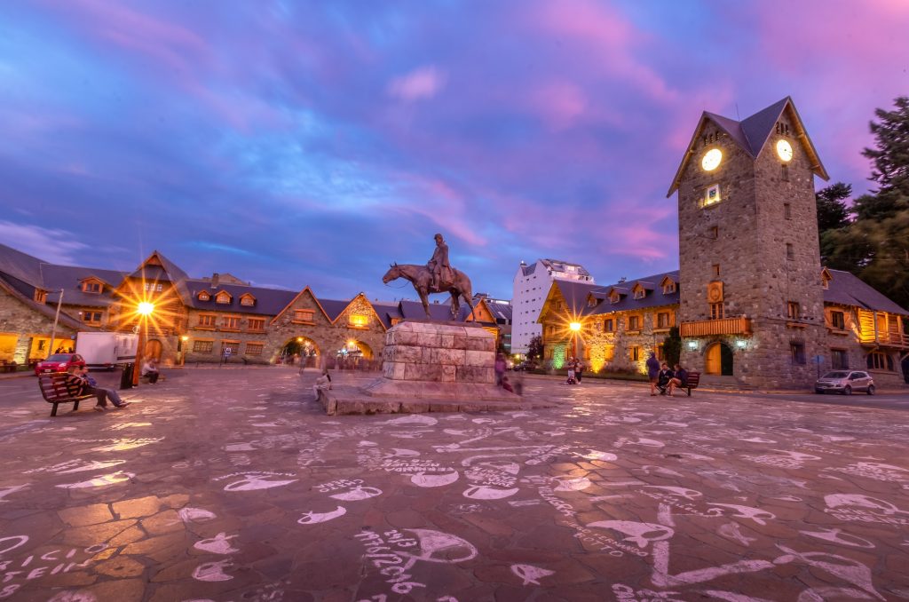 Centro Cívico - Bariloche | Crédito: Shutterstock Centro Cívico - Bariloche | Crédito: Shutterstock