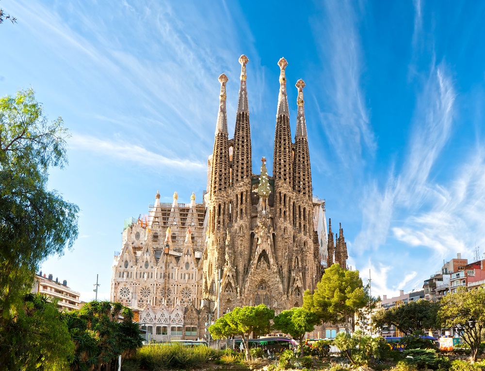 12-barcelona-shutterstokc-1