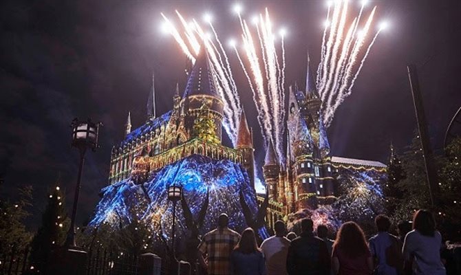 Decoração temática e música: festa de fim de ano da Universal Orlando Resort | Crédito: Divulgação Decoração temática e música: festa de fim de ano da Universal Orlando Resort | Crédito: Divulgação