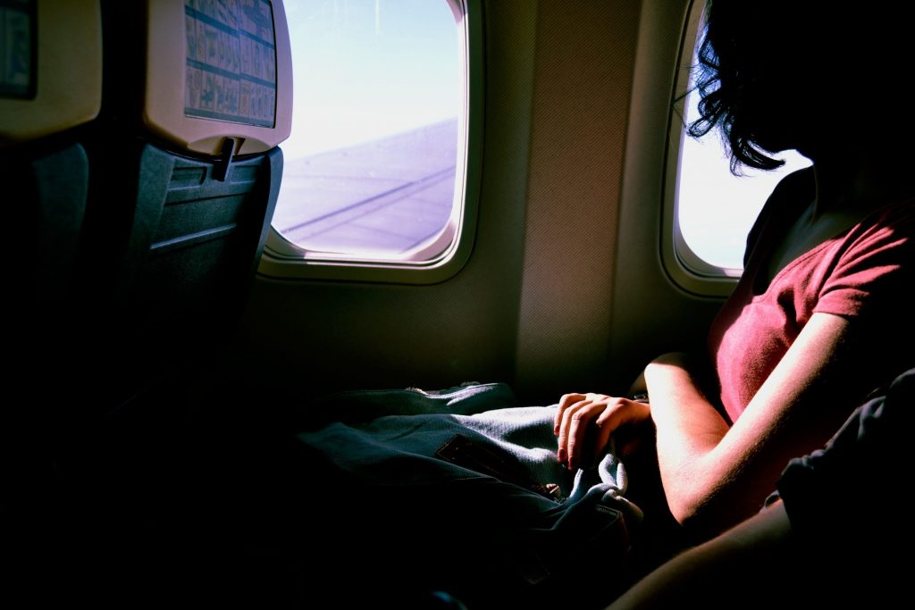airplane-1209752 Reunimos cinco dicas para fazer com que a sua viagem seja mais agradável. | Crédito: Unsplash