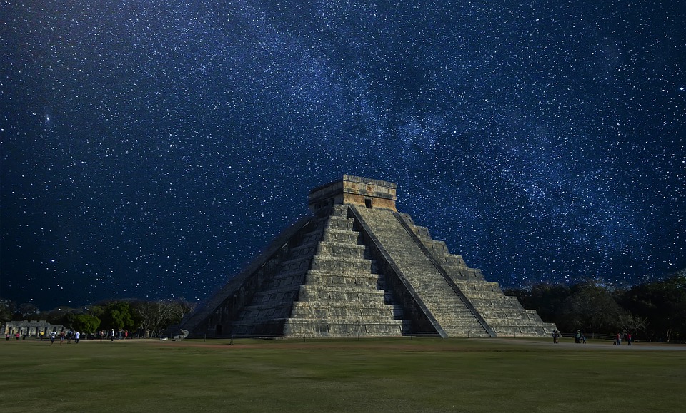 chichen-itza-1025099_960_720 pixabay Walkerssk Chichen Itza - Cancún - México | Crédito: Pixabay