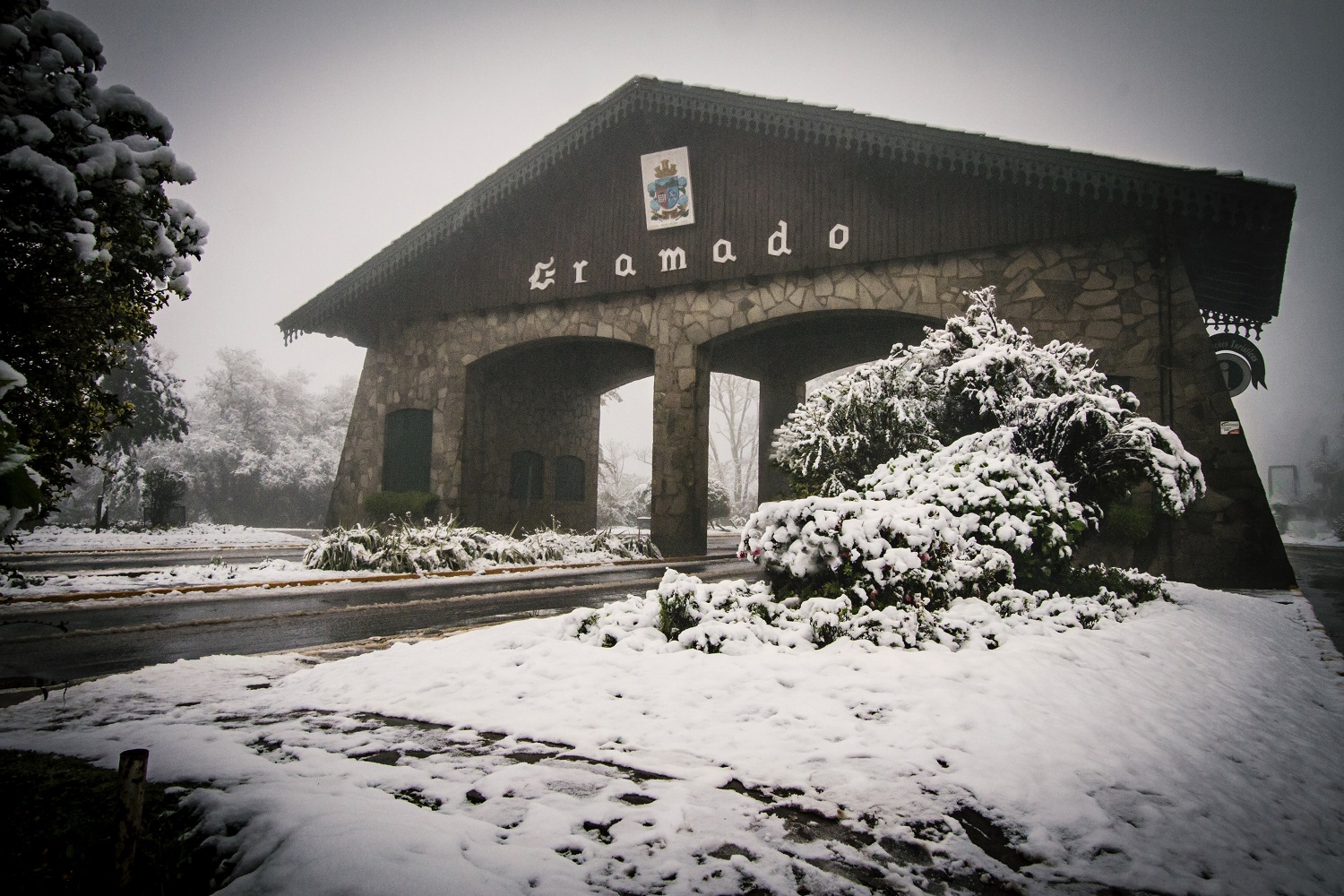 Gramado nas quatro estações descubra quando