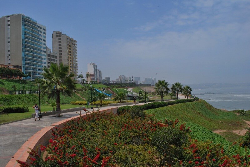 lima-malecn-de-la-costa-verde-en-miraflores_27577777221_o