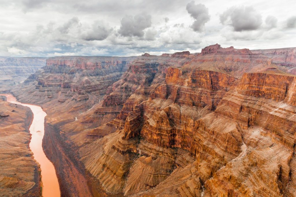 Las Vegas - Grand Canyon Retorno gradual do turismo - Grand Canyon - Las Vegas - Estados Unidos | Crédito: Shutterstock.com/Weltreisendertj