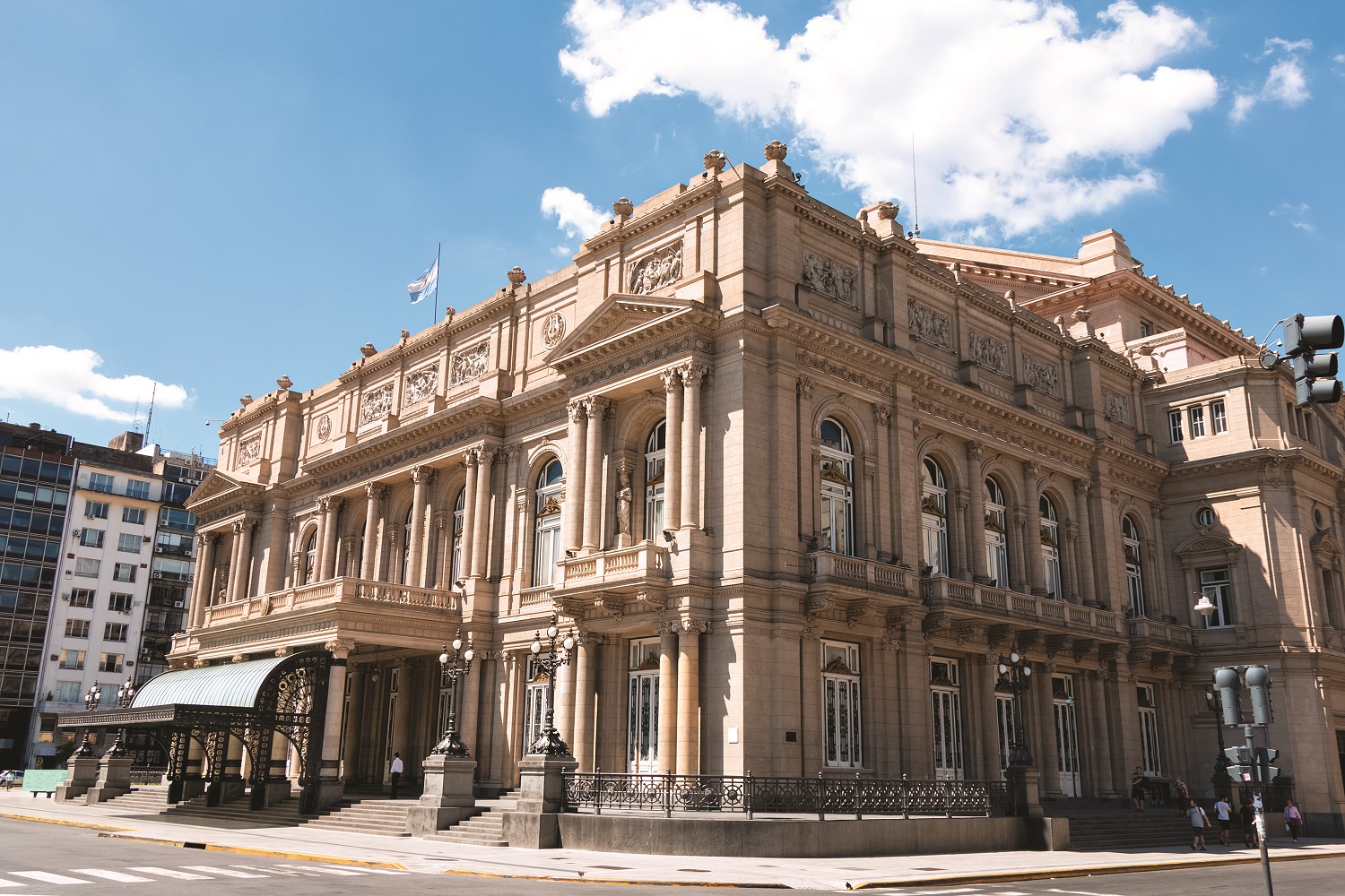 A cidade conta com diversas belezas arquitetônicas | Crédito: Shutterstock