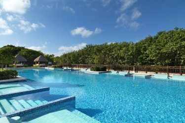 007ParadisusPlayaDelCarmen LaEsmeralda Family Concierge Pool 1