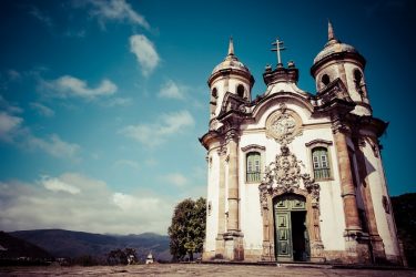 shutterstock 145215943 igreja de sao francisco de assis of the unesco world heritage ouro preto
