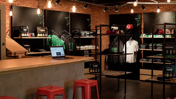 Loja com produtos exclusivos do Grupo Heineken Crédito Divulgação Loja com produtos exclusivos do Grupo Heineken Crédito Divulgação