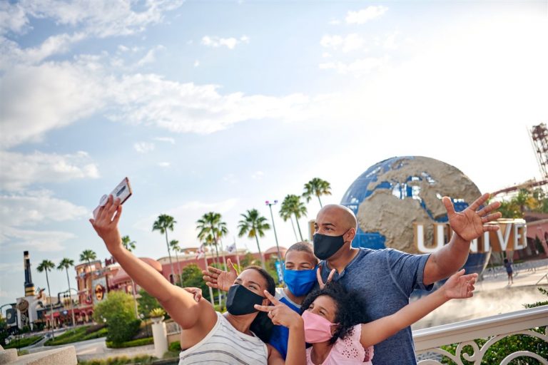Os parques da Universal em Orlando reabriram no último dia 05