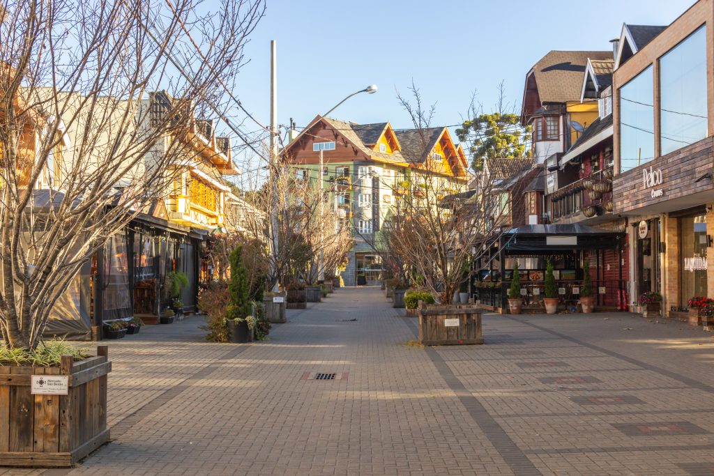 Aproveite um dia no centro de Campos do Jordão - Sâo Paulo | Crédito: Shutterstock.com