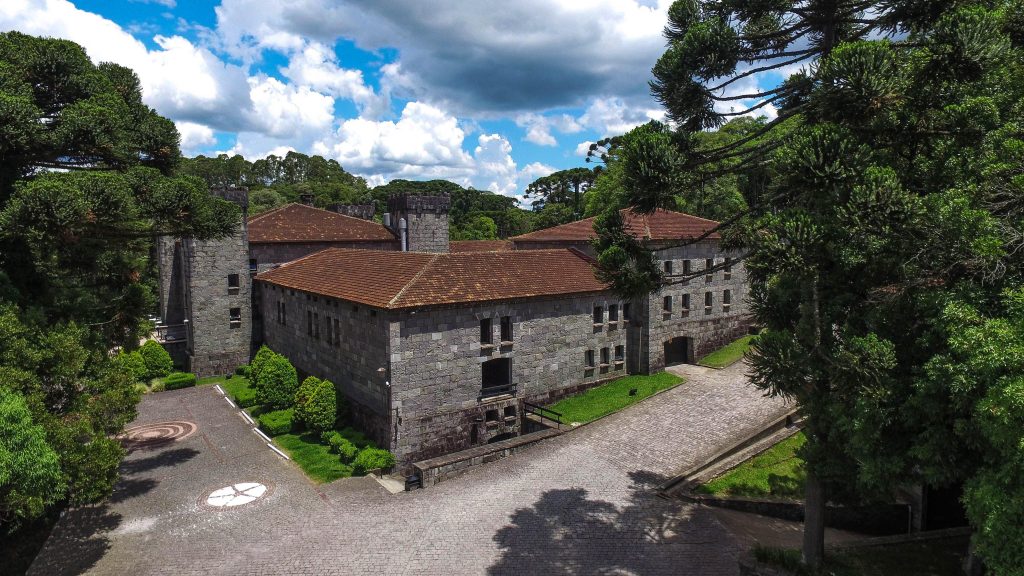 Melhores lugares para passear no Rio Grande do Sul: Château Locave - Caxias do Sul | Crédito: Shutterstock