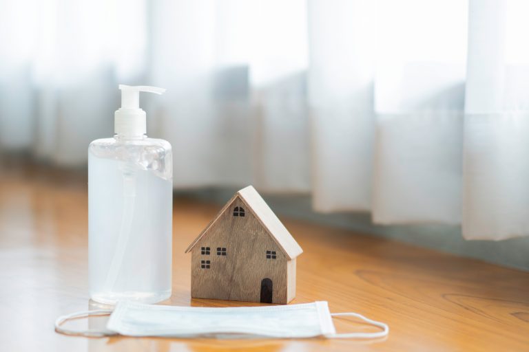 COVID-19: descubra como se proteger dentro de casa | Crédito: Shutterstock