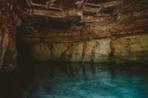 Caverna Aroe Jari Chapada dos Guimaraes Cuiaba Mato Grosso shutterstock 1700045227