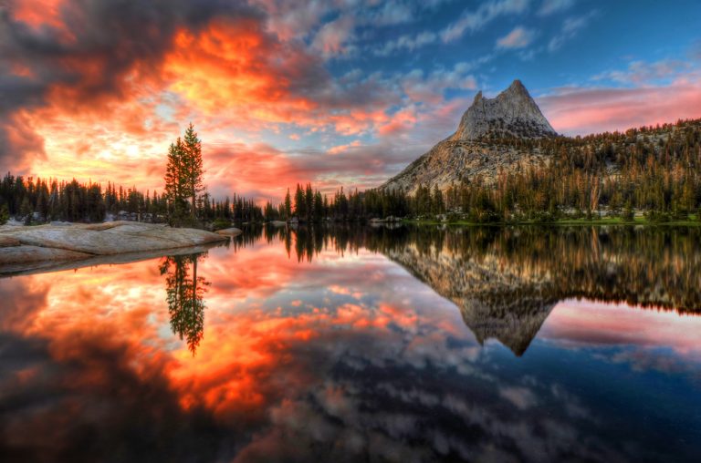 Yosemite National Park California Estados Unidos shutterstock 94624858