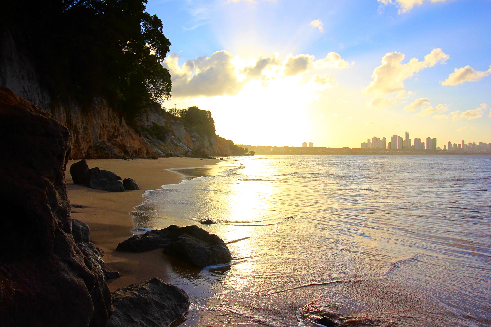 shutterstock Ponta do Seixa JoãoPessoa Pontos turísticos de João Pessoa - Ponta do Seixa -João Pessoa | Crédito: Shutterstock
