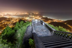 Parque Nacional da Tijuca Rio de Janeiro shutterstock 528302269 Paraísos naturais na região Sudeste: vista que se tem do Corcovado, no Parque Nacional da Tijuca, no Rio de Janeiro | Crédito: Shutterstock