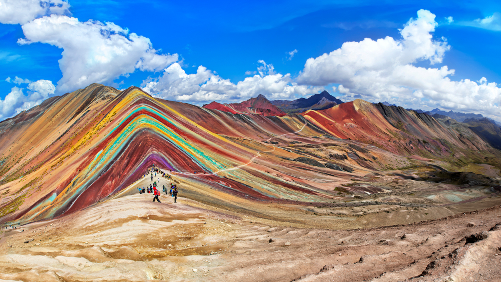Montanha Arco Íris Cusco Peru shutterstock 1098860990 Montanha Arco Íris Cusco Peru shutterstock 1098860990