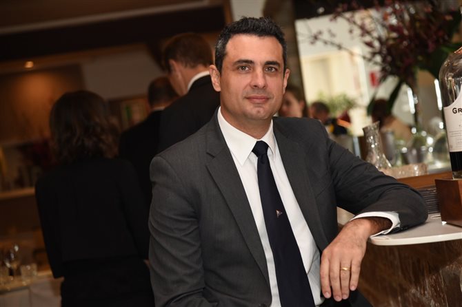Carlos Antunes gerente regional da Copa Airlines Carlos Antunes gerente regional da Copa Airlines