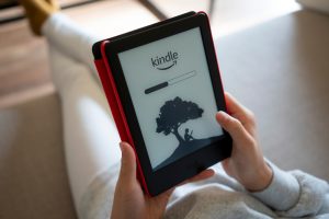 Kindle Credito editorial Tada Images shutterstock 1921639616 Kindle Credito editorial Tada Images shutterstock 1921639616