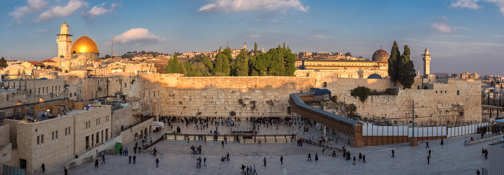 Muro das Lamentacoes Jerusalem Israel shutterstock 591828074