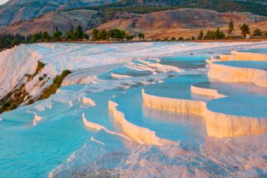 Pamukkale Turquia shutterstock 1413087794