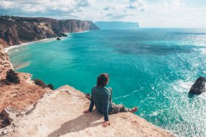 Viajar sozinho shutterstock 730683010 Viajar sozinho é uma das tendências de viagem para 2021 | Crédito: Shutterstock
