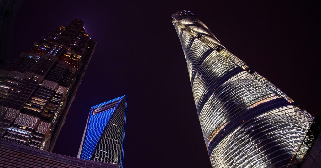 shutterstock 1123804430 Shanghai Tower - Xangai - China | Crédito editorial: Luca Rei / Shutterstock.com
