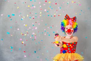 Carnaval shutterstock 599067713 Clima de folia: músicas podem ajudar a criar o clima de folia | Crédito: Shutterstock