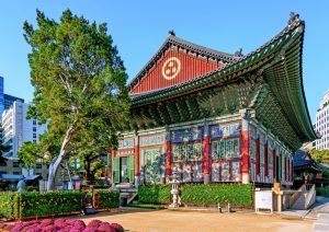 Templo Budista Jogyesa Seul Coreia do Sul shutterstock 1098056156 Templo Budista Jogyesa Seul Coreia do Sul shutterstock 1098056156
