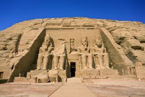 Templo de Abu Simbel Egito shutterstock 91825964 shutterstock 91825964