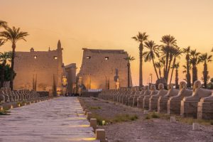 Templo de Luxor Egito shutterstock 698969194 Templo de Luxor Egito shutterstock 698969194