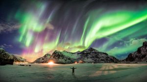 Aurora boreal Noruega shutterstock 1120772963 Frases de viagem: aurora boreal nas Ilhas Lofoten, na Noruega | Crédito: Shutterstock