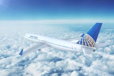 United Airlines Credito editorial NextNewMedia shutterstock 617532959