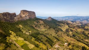 Serras Brasileiras: Pedra do Baú - São Bento do Sapucaí - São Paulo | Crédito: Shutterstock