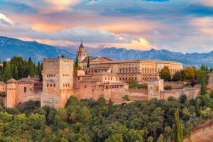 Alhambra Granada Espanha shutterstock 1375146032 Alhambra Granada Espanha shutterstock 1375146032