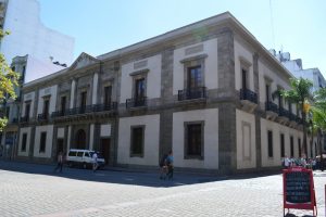 Final da Libertadores 2021: vale a pena conhecer o Cabildo de Montevidéu, que conta a história da capital do Uruguai |Crédito editorial: Jonas Cintra/Shutterstock.com