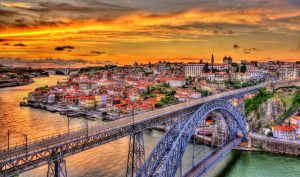 Ponte Dom Luis Porto Portugal shutterstock 350396054