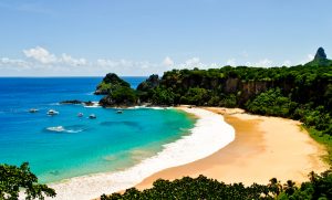 Baia do Sancho Fernando de Noronha Pernambuco shutterstock 616312541 Baia do Sancho Fernando de Noronha Pernambuco shutterstock 616312541