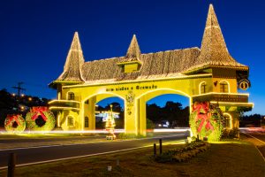 Natal Luz Gramado shutterstock 1857563191 1 Natal Luz Gramado shutterstock 1857563191 1