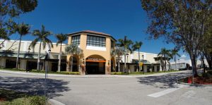 Sawgrass Mills Miami Estados Unidos Credito editorial Erika Cristina Manno shutterstock 1892521249
