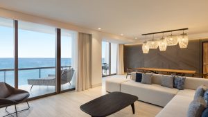 Hilton Cancun Mexico Credito Divulgacao Ocean Front One Bedroom Parlor Suite King Bed