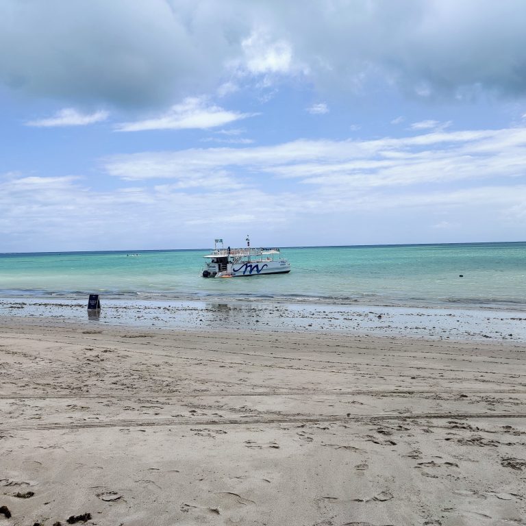 Camboinha é, acima de tudo, uma das melhores praias da Paraíba. Ela fica em Cabedelo, na Região Metropolitana de João Pessoa | Crédito: Bruna Dinardi