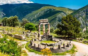 grecia shutterstock 1520443856
