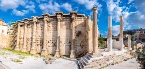 atenas shutterstock 1208545453